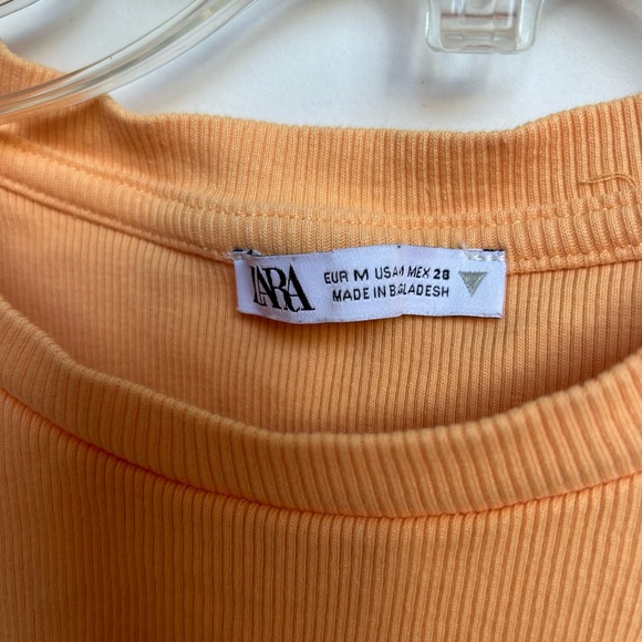 Zara Peach Ruffle Sleeve Top - Picture 2 of 3